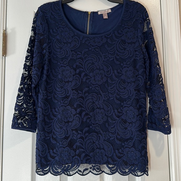Roz & Ali Tops - Lacy overlay on front with 3/4 sleeve and zippered back